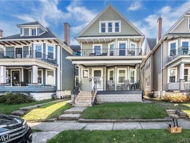 67 Arnold Street , Buffalo, NY 14213