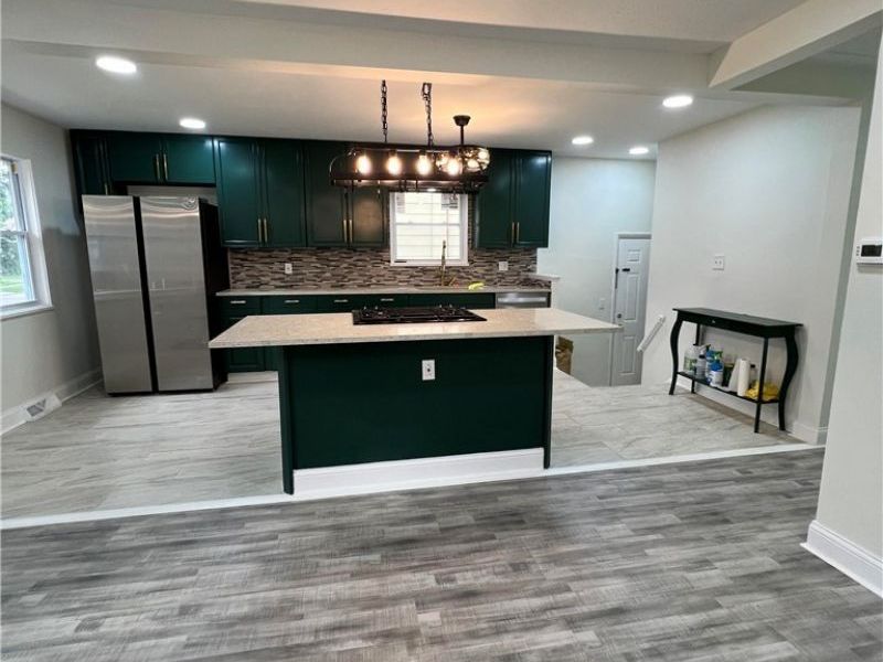 12530 North Road, Cleveland, OH 44111 Photo 11
