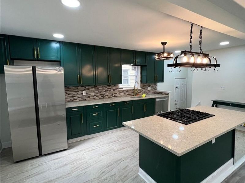 12530 North Road, Cleveland, OH 44111 Photo 7