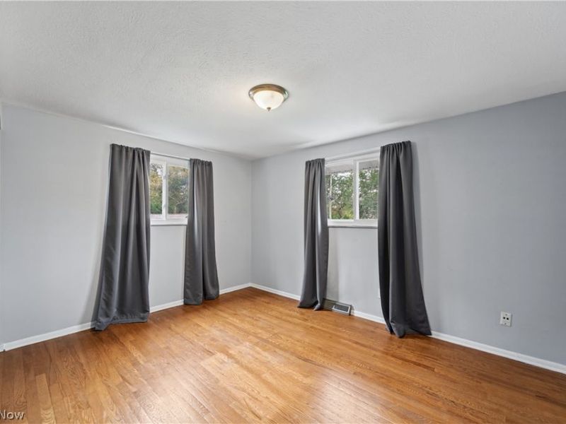 25090 Arlington Lane, North Olmsted, OH 44070 Photo 19