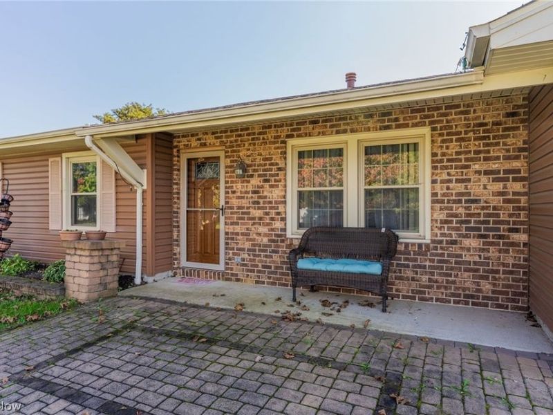 5601 London Drive, Austintown, OH 44515 Photo 2