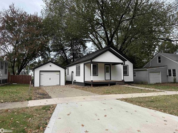 419 N 2Nd Street, Oskaloosa, IA 52577