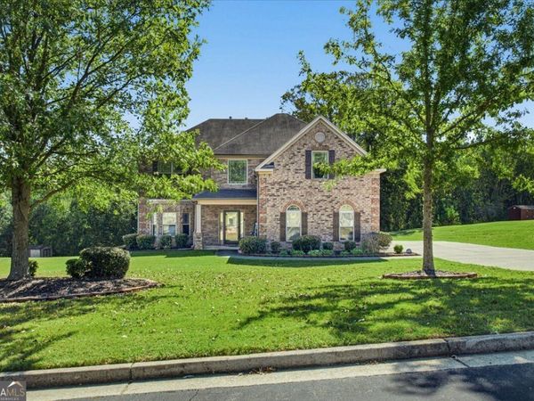 105 Shimmering Waters Lane, Fayetteville, GA 30214