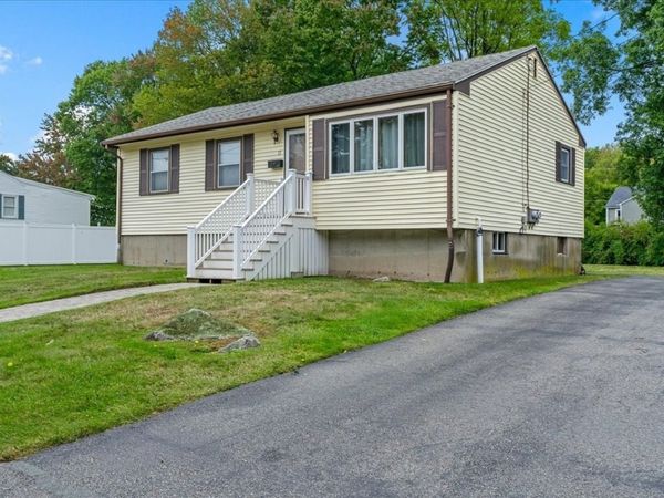15 Packard St, Avon, MA 02322