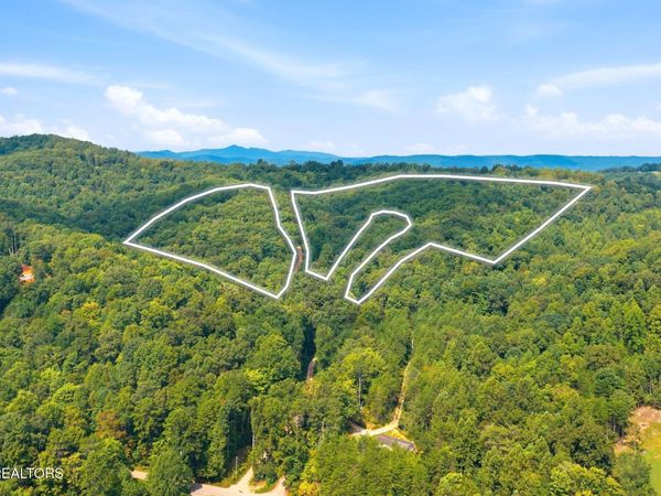 Young Rd, LaFollette, TN 37729