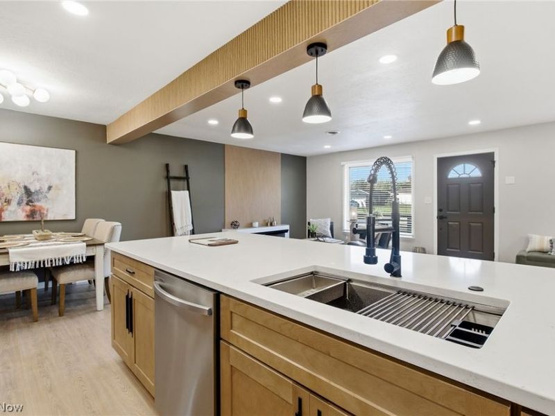 6285 Harrow Court, Bedford Heights, OH 44146 Photo 16