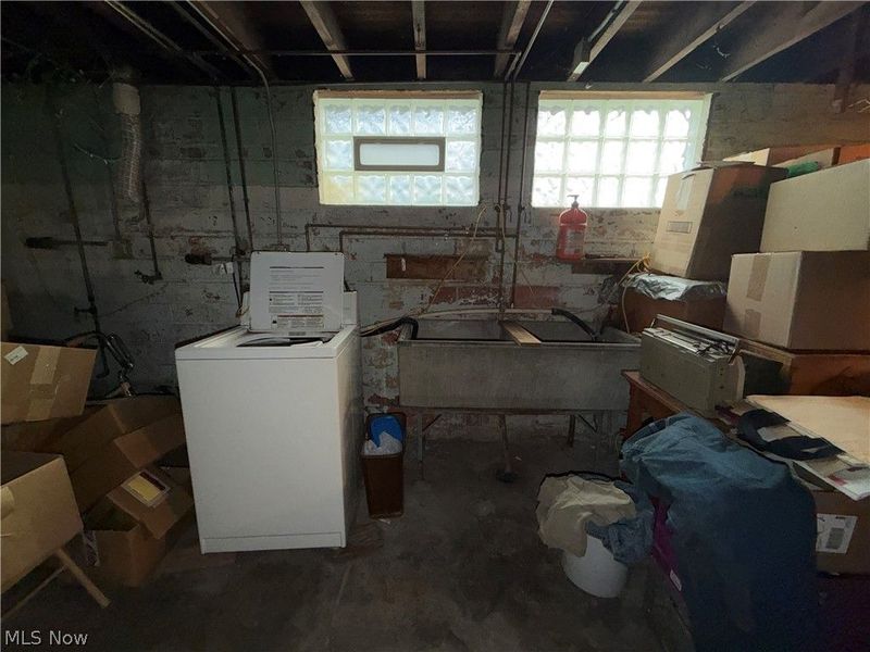 3210 W 112th Street, Cleveland, OH 44111 Photo 21