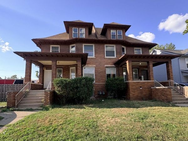 670 Pingree, Detroit, MI 48202