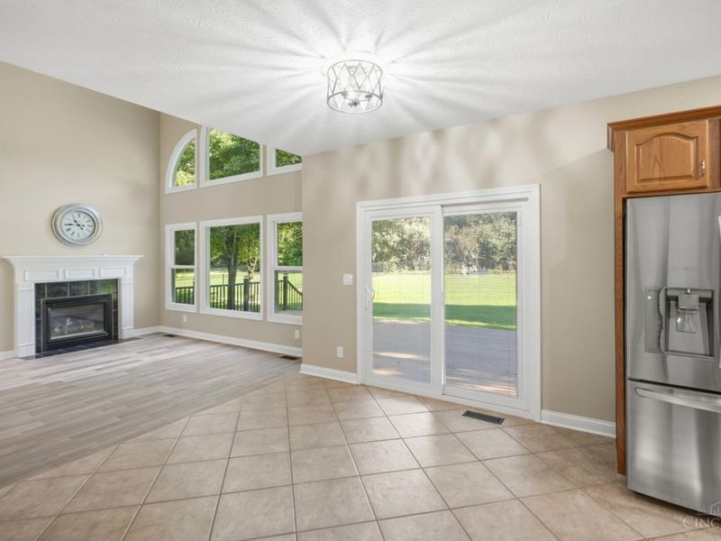 7260 Stone Ridge Drive, Springboro, OH 45066 Photo 8