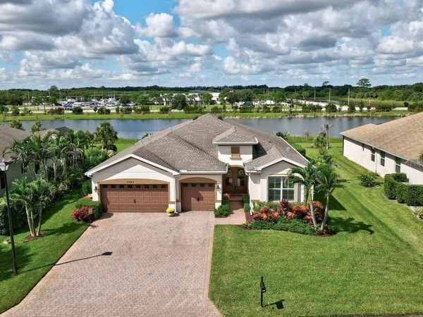 5985 Sequoia Circle, Vero Beach, FL 32967