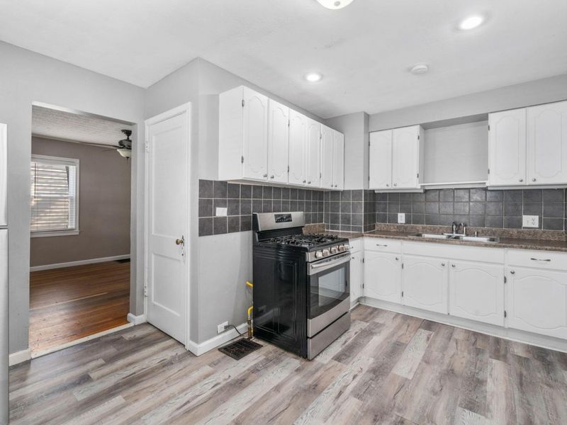 2725 Allegheny Avenue , Columbus, OH 43209 Photo 13