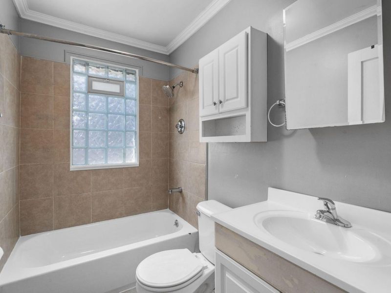 2725 Allegheny Avenue , Columbus, OH 43209 Photo 18