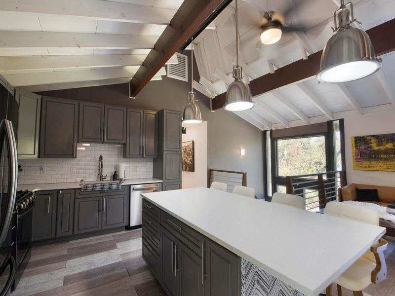 833 Lake Shore Drive, Columbus, OH 43235 Photo 7