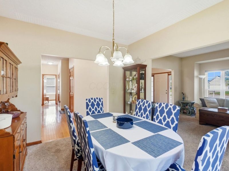 5264 Meadow Grove Drive , Grove City, OH 43123 Photo 19