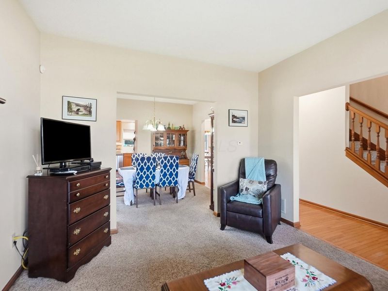 5264 Meadow Grove Drive , Grove City, OH 43123 Photo 21