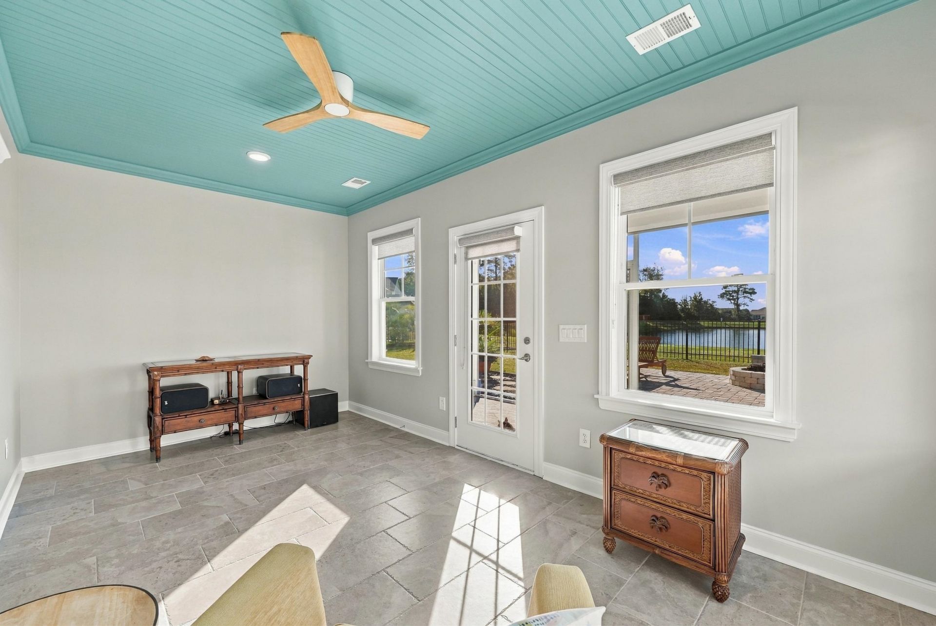 214 Palmetto Harbour Dr. Photo 31