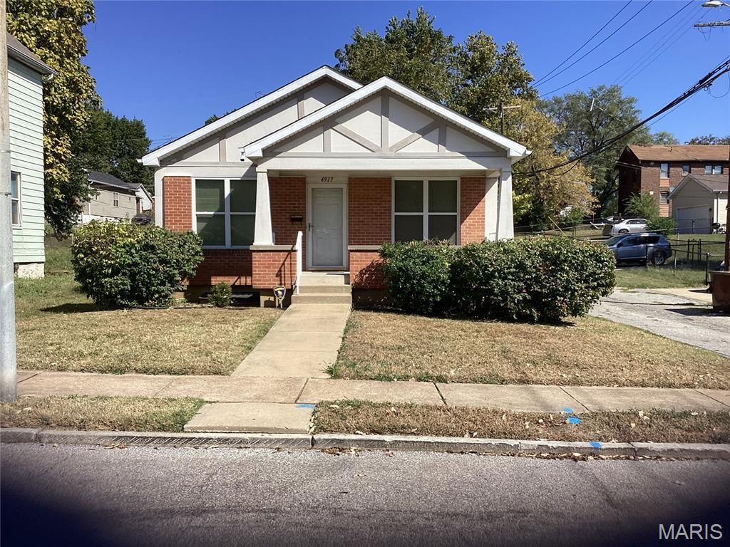 4917 Lilburn Boulevard , Saint Louis, MO 63115 Main Photo
