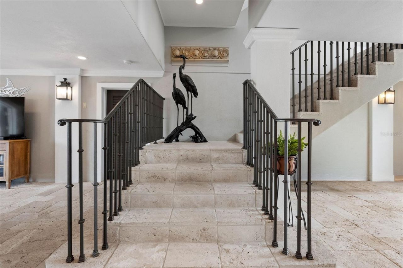 505 Harbor Drive, Belleair Beach, FL 33786 Photo