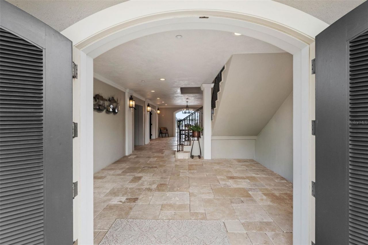 505 Harbor Drive, Belleair Beach, FL 33786 Photo