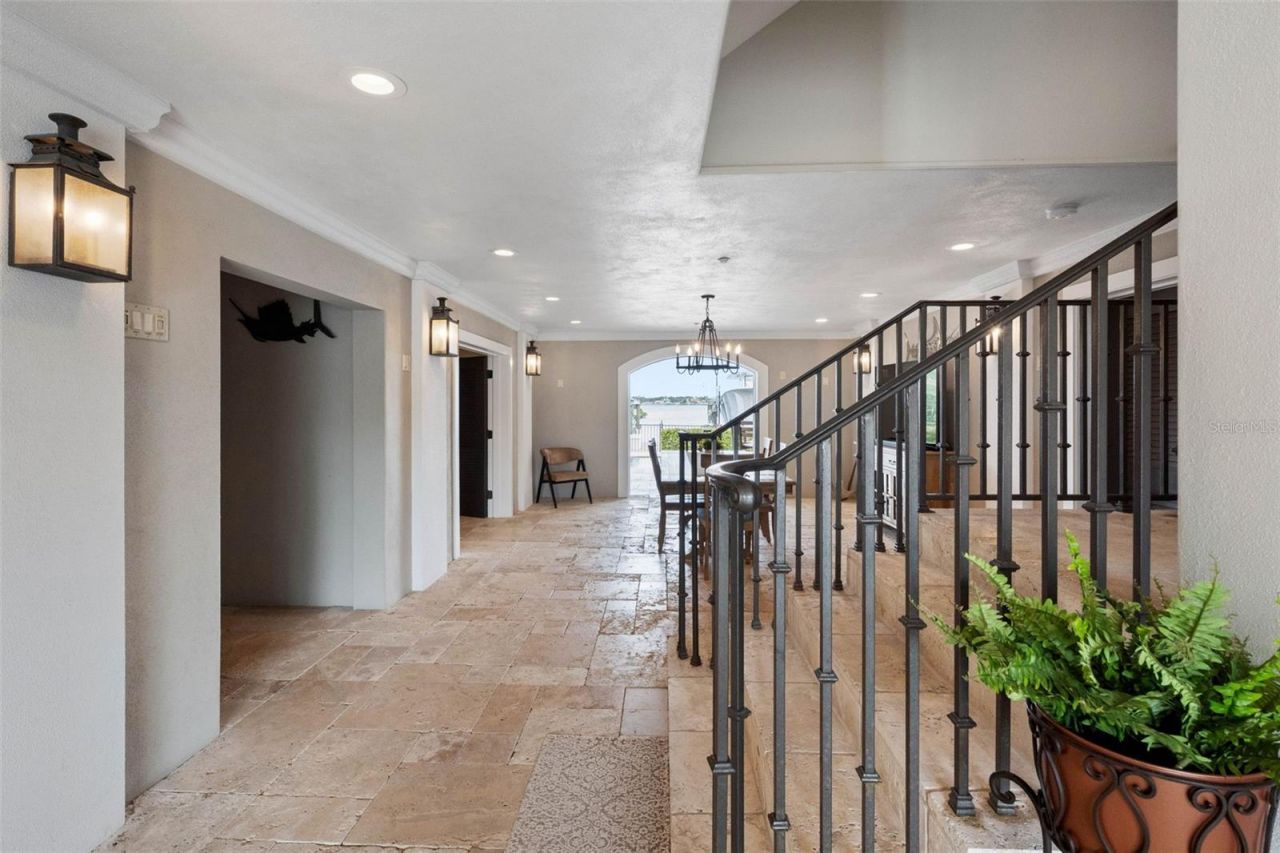 505 Harbor Drive, Belleair Beach, FL 33786 Photo