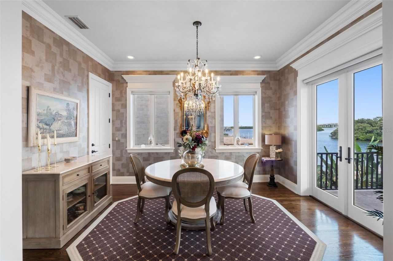 505 Harbor Drive, Belleair Beach, FL 33786 Photo