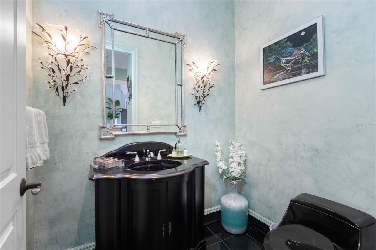 505 Harbor Drive, Belleair Beach, FL 33786 Photo