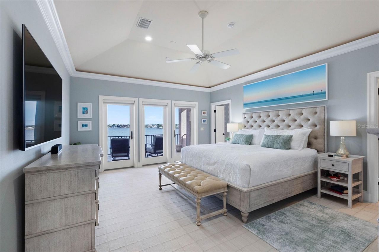 505 Harbor Drive, Belleair Beach, FL 33786 Photo