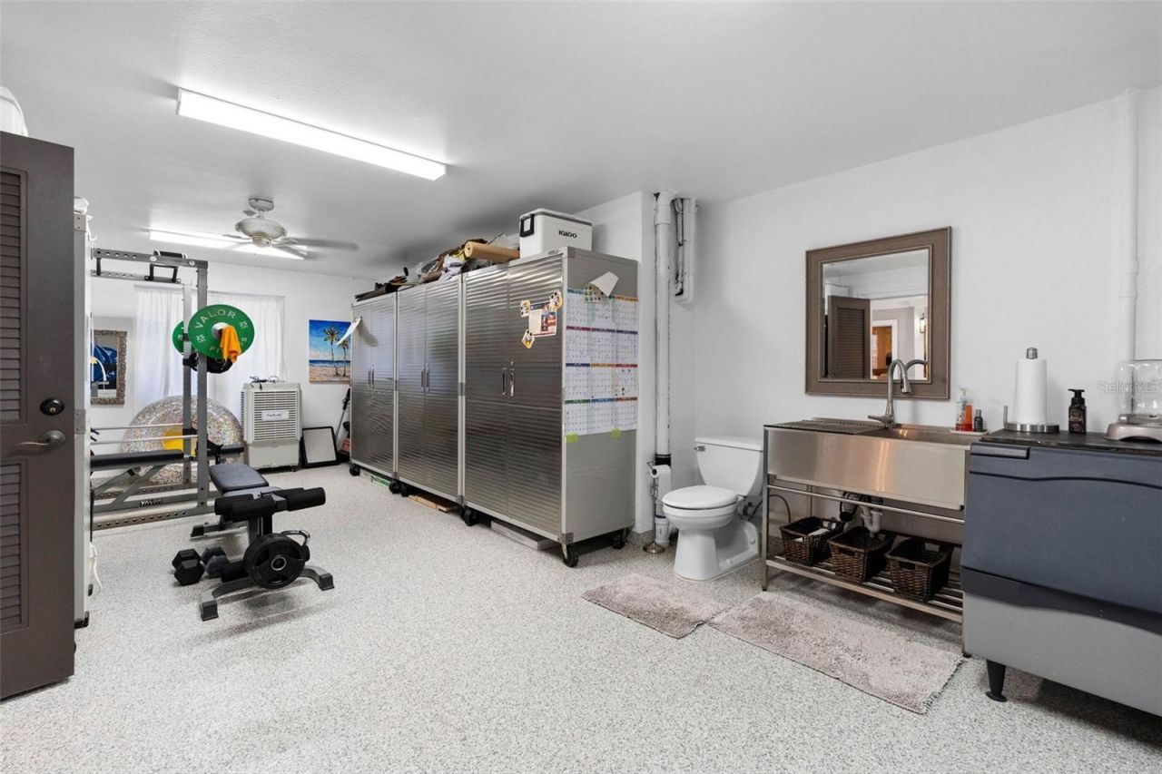 505 Harbor Drive, Belleair Beach, FL 33786 Photo