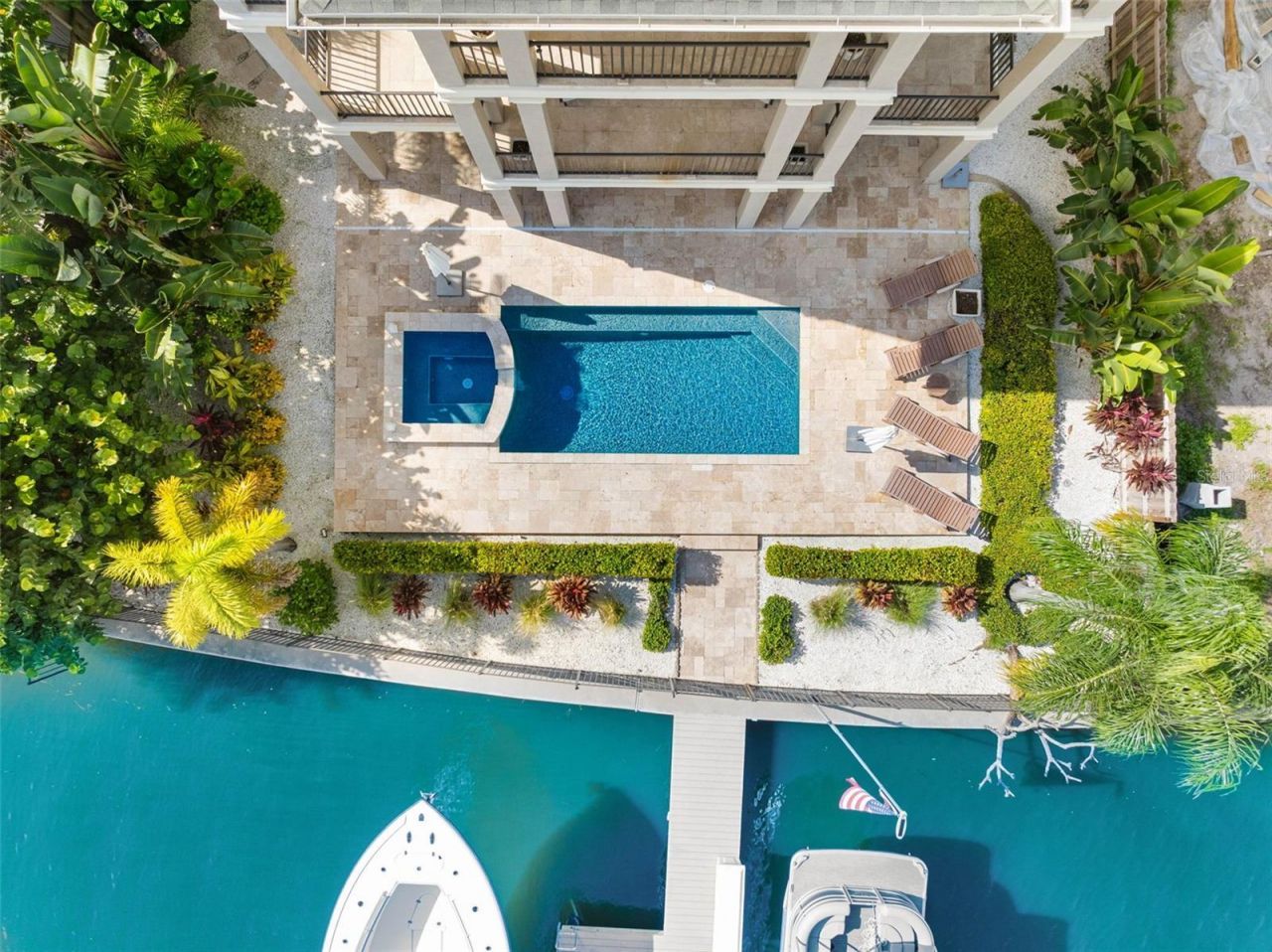 505 Harbor Drive, Belleair Beach, FL 33786 Photo