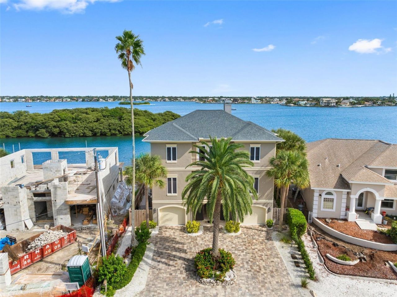 505 Harbor Drive, Belleair Beach, FL 33786 Photo