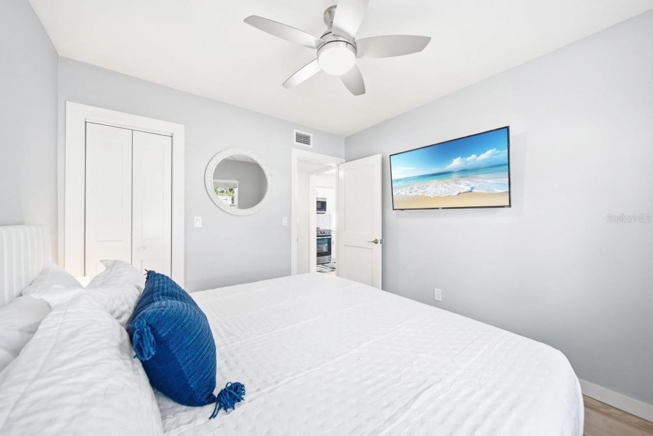 8212 Midnight Pass Rd Road , Unit 1-10, Sarasota, FL 34242 Photo