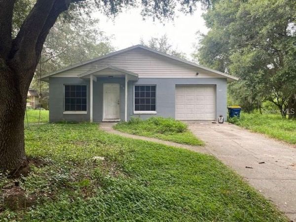 607 PALMETTO DRIVE , MASCOTTE, FL 34753