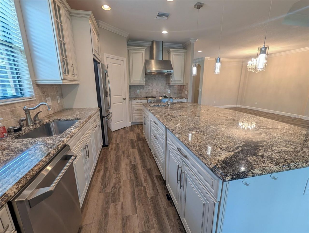 2372 Vaccaro Drive , Sarasota, FL 34231 Photo