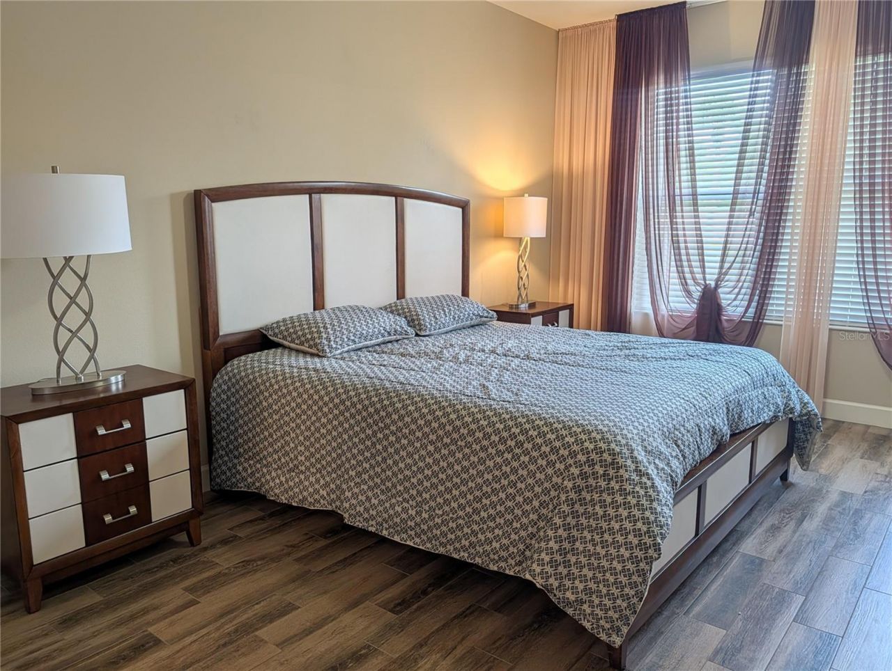 2372 Vaccaro Drive , Sarasota, FL 34231 Photo