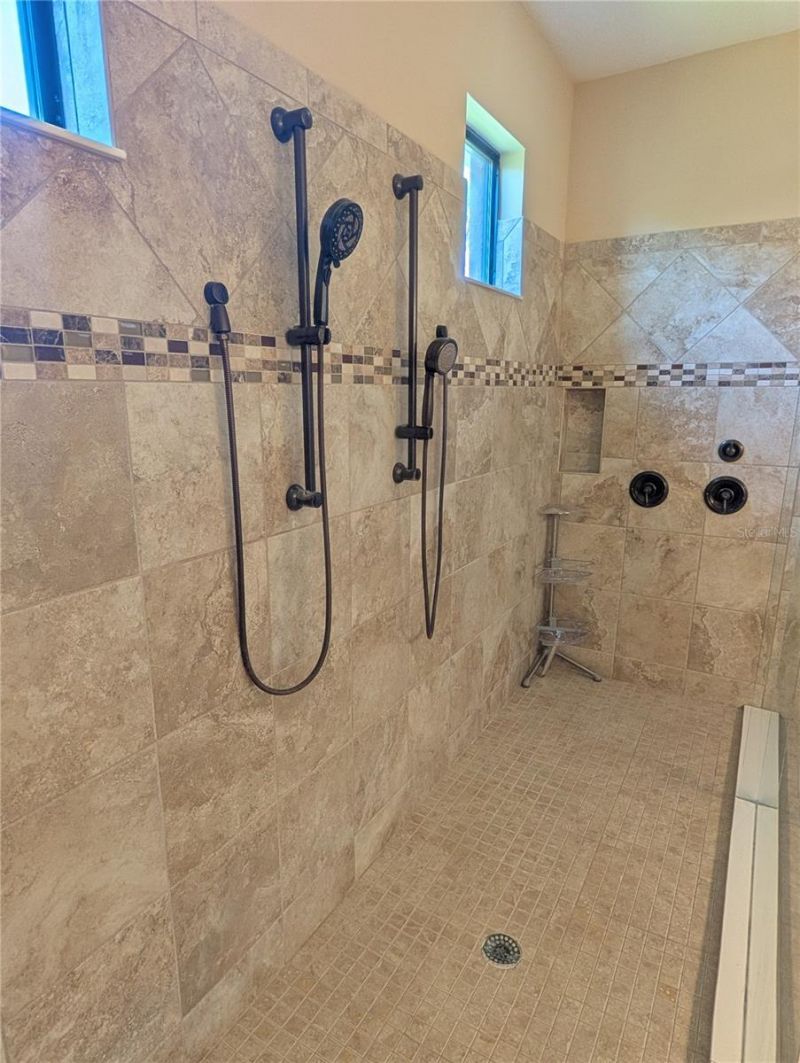 2372 Vaccaro Drive , Sarasota, FL 34231 Photo