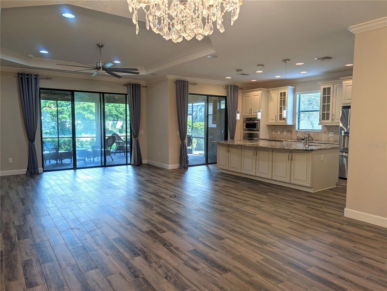 2372 Vaccaro Drive , Sarasota, FL 34231 Photo