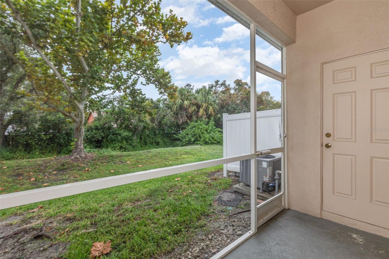 1125 Grantham Drive , Sarasota, FL 34234 Photo
