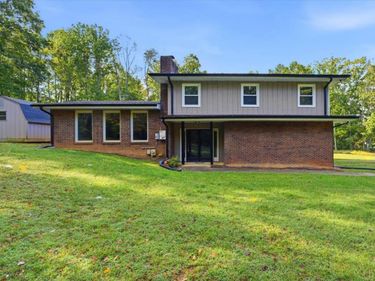 69 Kirkland Street, Rustburg, VA 24588