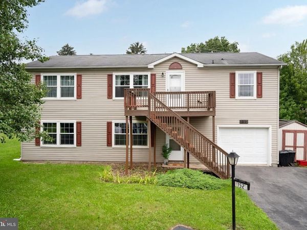 152 ROOSEVELT AVENUE , STATE COLLEGE, PA 16801