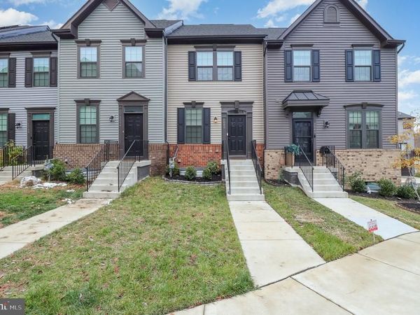 2042 TRACK CIRCLE , FREDERICKSBURG, VA 22401