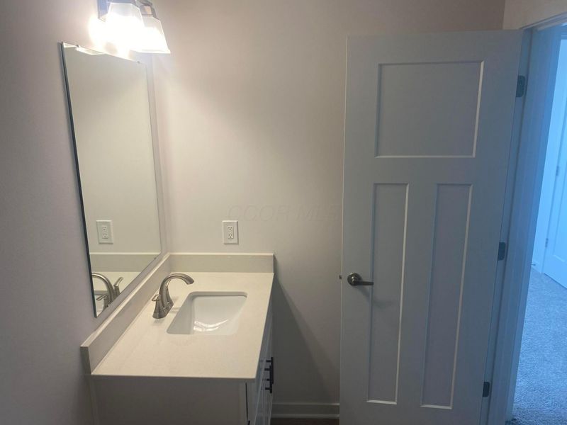 521 Walker Pointe Drive , Commercial Point, OH 43116 Photo 22