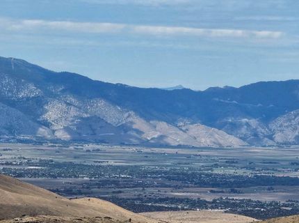 8601 Pinenut Creek Road, Gardnerville, NV 89410 Photo