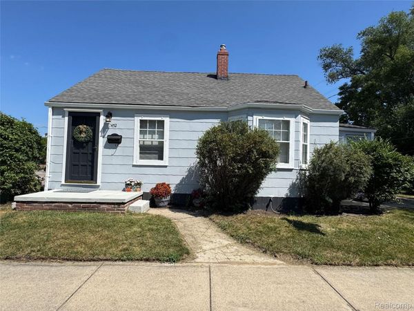 2452 Earlmont , Berkley, Mi 48072