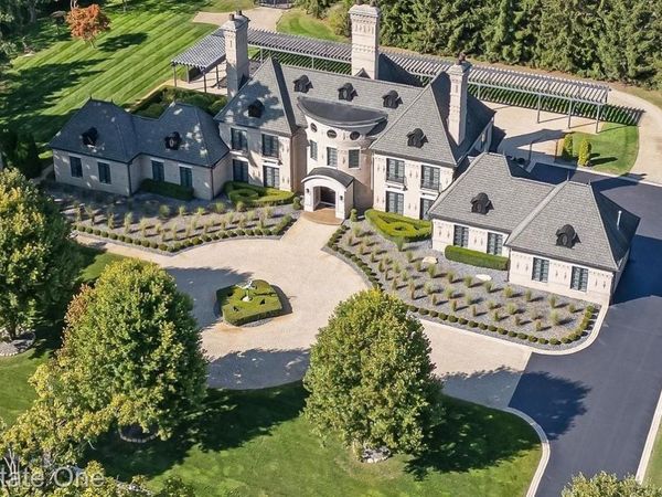 1343 Orchard Ridge Road , Bloomfield Hills, Mi 48304
