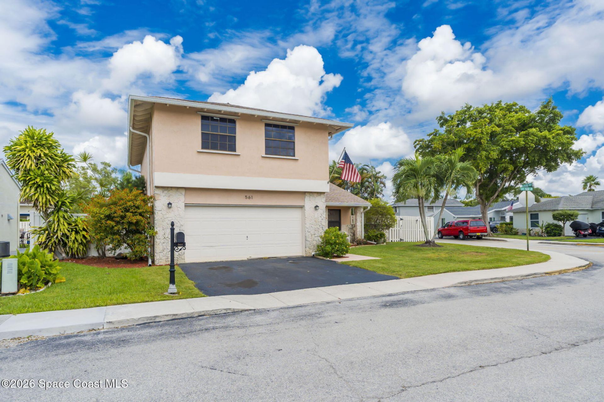 561 Auburn Way, Davie, FL 33325 Photo