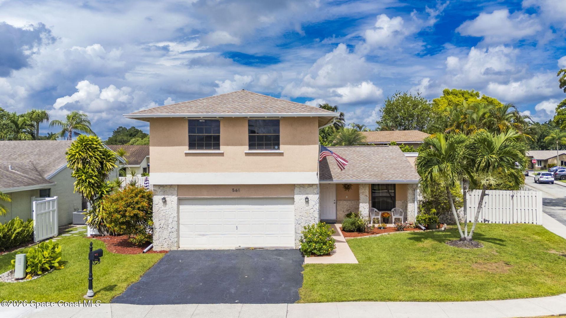 561 Auburn Way, Davie, FL 33325 Photo