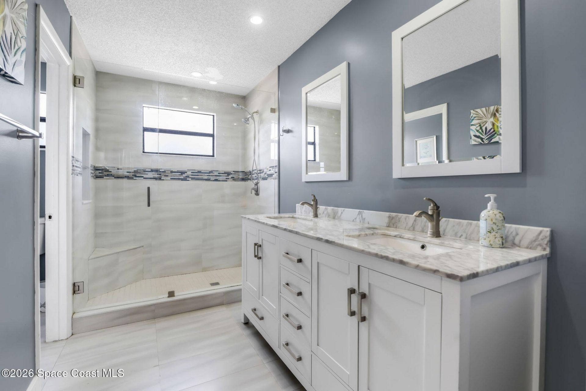 561 Auburn Way, Davie, FL 33325 Photo