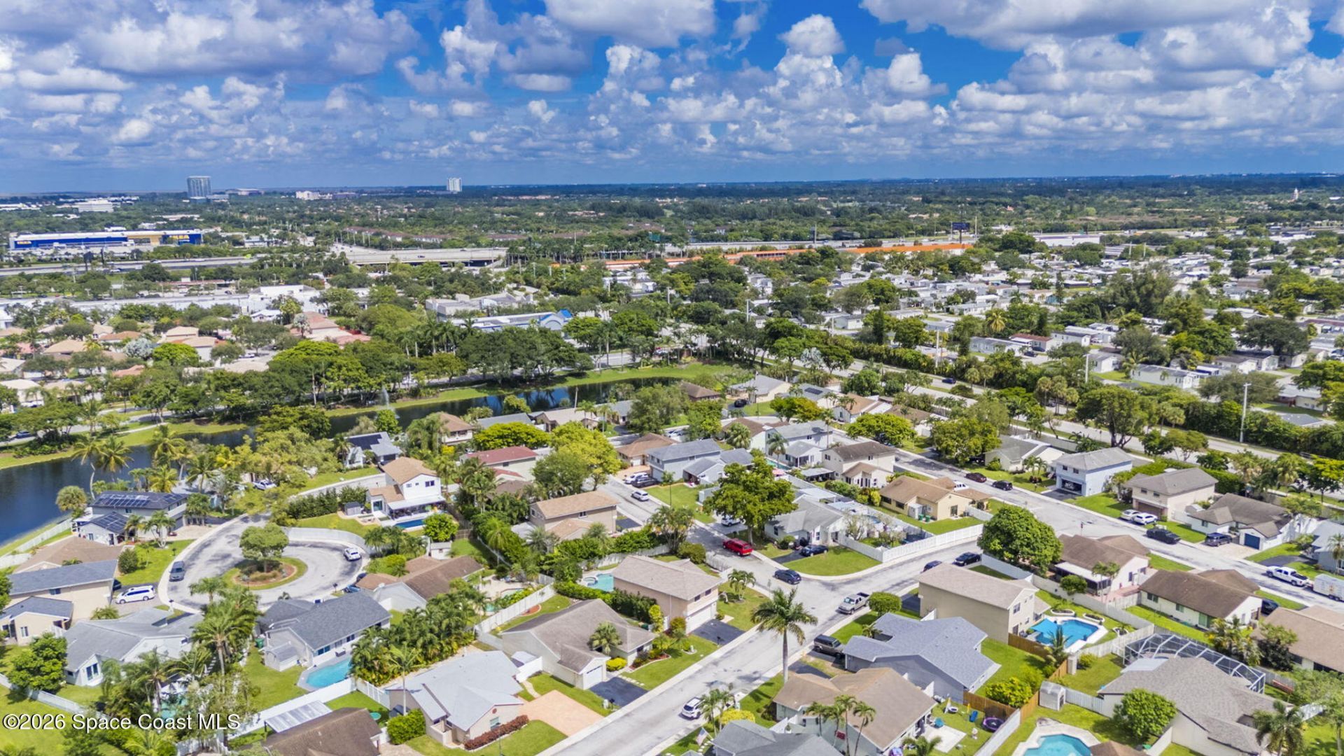 561 Auburn Way, Davie, FL 33325 Photo