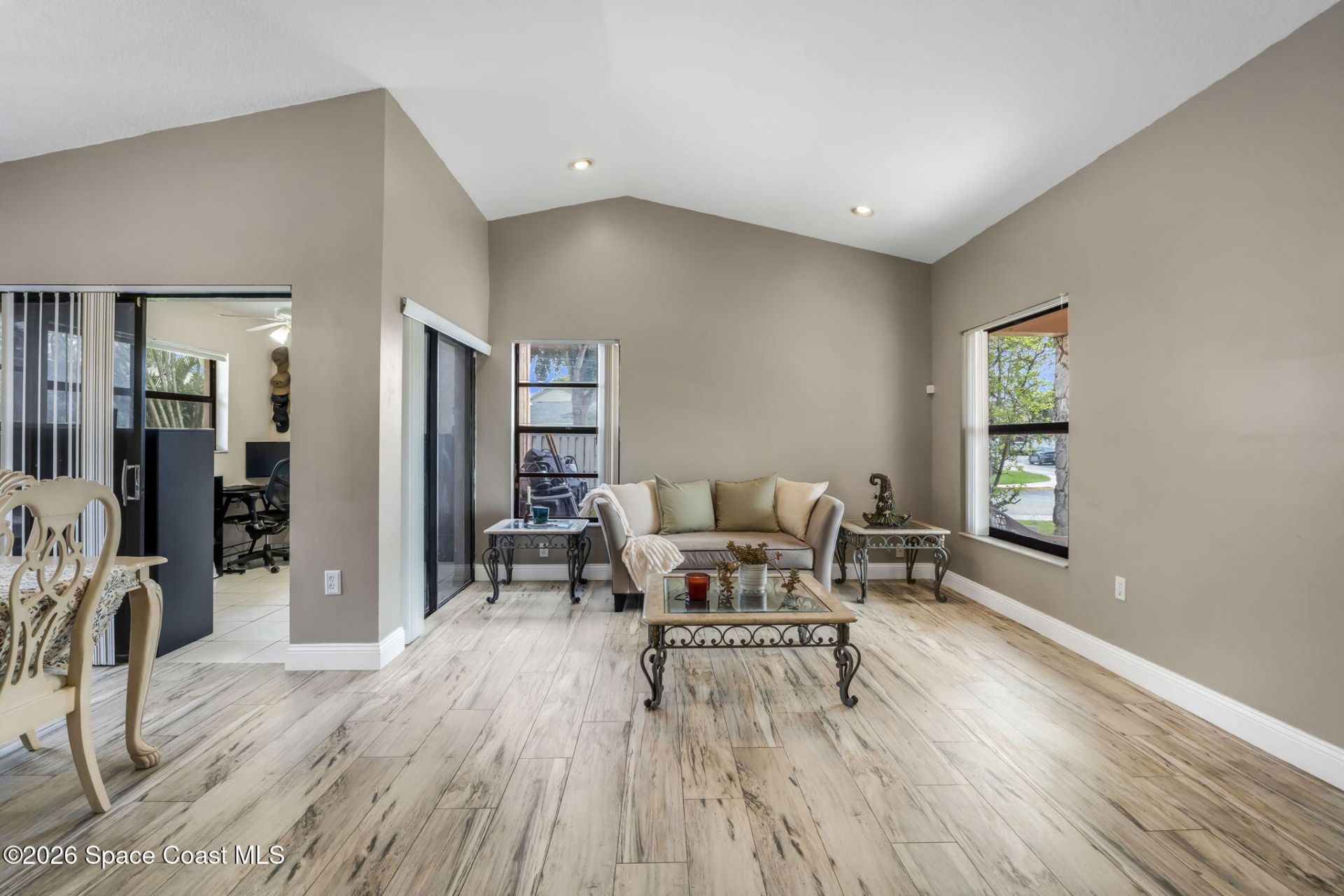 561 Auburn Way, Davie, FL 33325 Photo