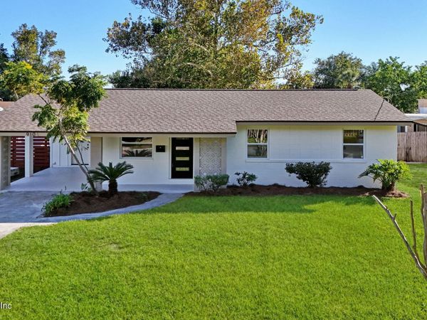 910 16TH Avenue N, Jacksonville Beach, FL 32250